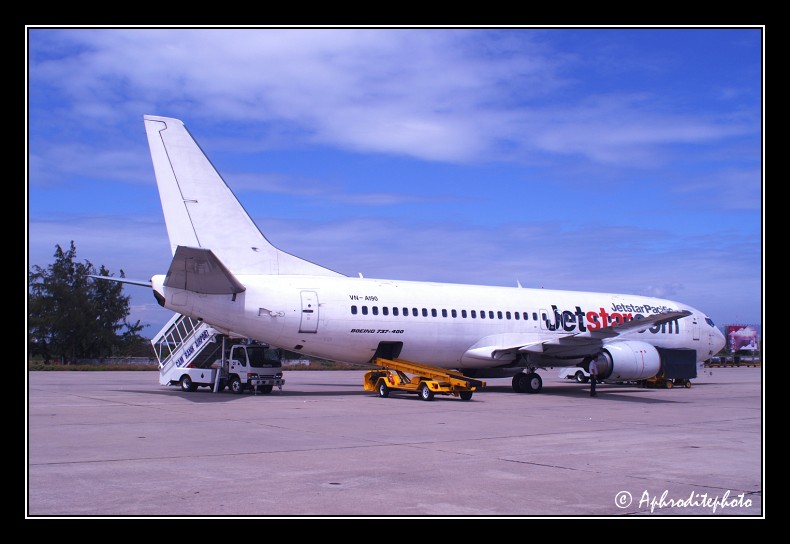 Jet Star Pacific - Boeing 737-400